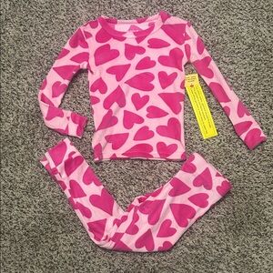 Cat & Jack Pink Heart Print Long Sleeve Pajama Set
